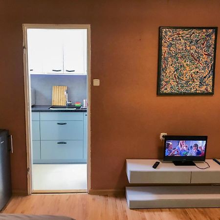 Cosy Studio In Quiet Location Apartment Pulawy Ngoại thất bức ảnh